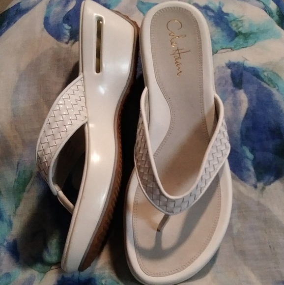Cole Haan Shoes - Cole Haan x Nike air leather sandals 9.5 AA